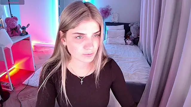 Leri One online show from May 2026 06:43:01 AM