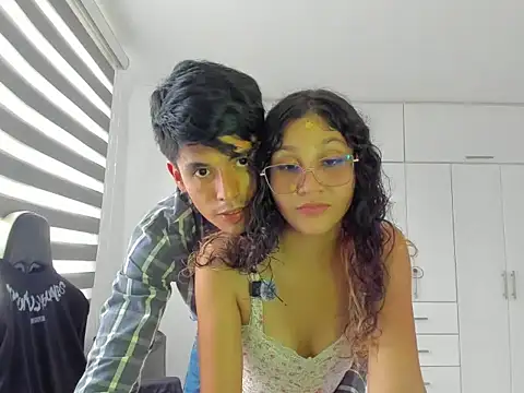 Motasandcalis online show from May 2026 09:01:01 PM