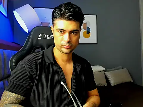 ZEI-001 online show from May 2026 01:33:02 AM