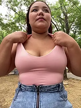 dulce47 online show from May 2026 01:52:02 PM