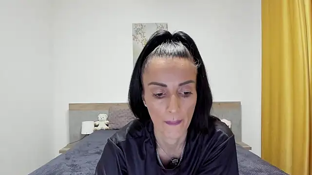Snapshot of BlissAria chatting on June 2026 08:00:02 PM BlissAria online show from June 2026 08:00:02 PM