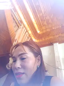 JucyLy online show from May 2026 06:09:01 AM