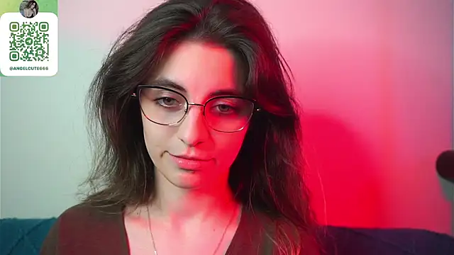 LexiaMirel online show from May 2026 05:43:02 PM