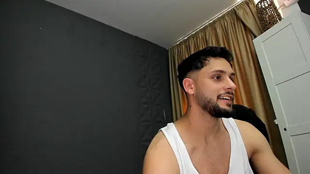 TroyWadee online show from June 2026 02:33:01 PM