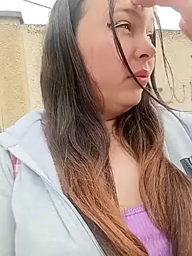 Alyssa 14 online show from May 2026 02:03:01 PM