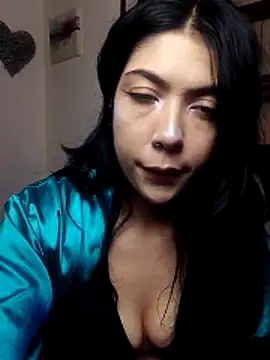 Agnes cox online show from May 2026 11:00:02 PM