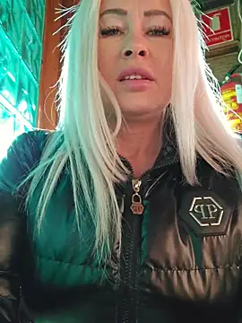 Snapshot of MILFBARBY chatting on November 2025 08:14:02 AM MILFBARBY online show from November 2025 08:14:02 AM