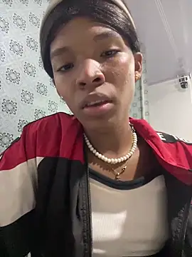 Liss Love1 online show from June 2026 03:01:02 AM