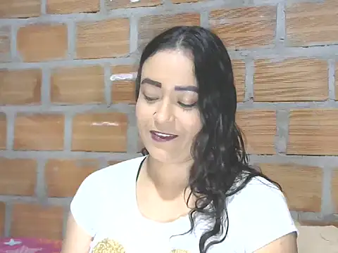 SamanthaPuxy1 online show from May 2026 02:42:01 AM