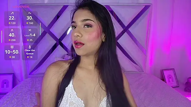 thalia gomez   online show from June 2026 08:25:02 PM