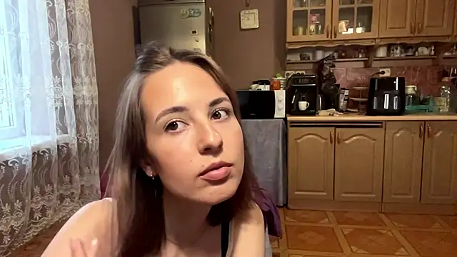 Snapshot of DaphneAmor chatting on May 2026 05:51:01 PM DaphneAmor online show from May 2026 05:51:01 PM