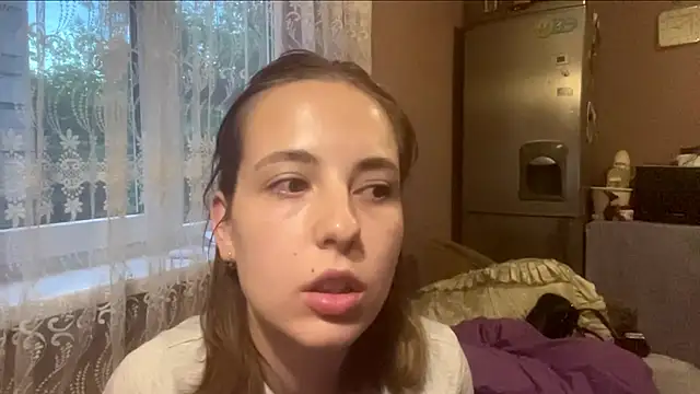 Snapshot of DaphneAmor chatting on May 2026 06:09:01 PM DaphneAmor online show from May 2026 06:09:01 PM
