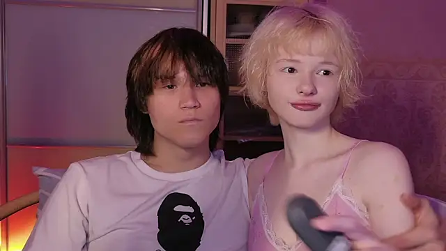 Misska kek online show from July 2026 07:12:02 PM