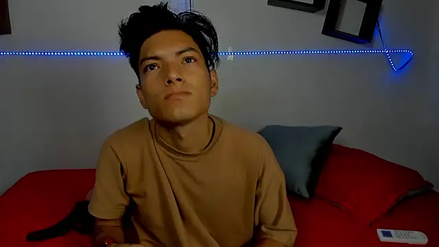 gael twink boy online show from May 2026 04:40:01 AM