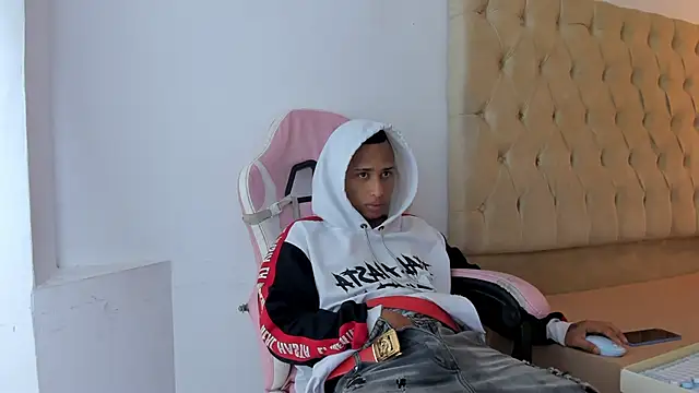 Supreme Badboy online show from June 2026 04:13:01 PM