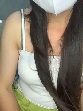 Snapshot of Tamanh_wet chatting on May 2026 01:39:01 PM Tamanh wet online show from May 2026 01:39:01 PM
