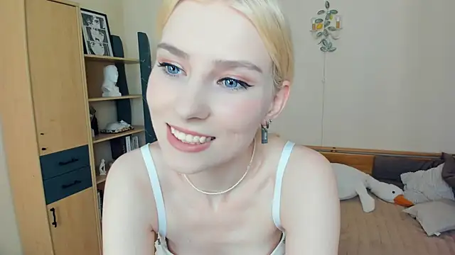 LaynePingitore online show from June 2026 08:48:01 AM