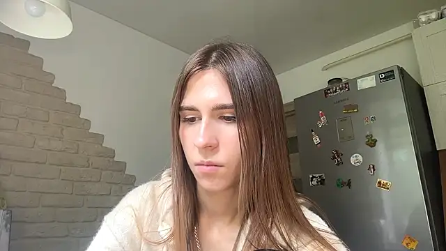 ZaraGuyette online show from July 2026 03:03:02 PM