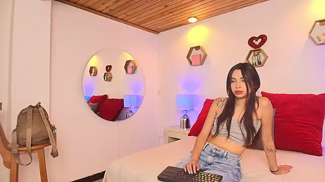  AmberRosse  online show from May 2026 02:33:01 PM