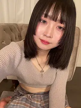 Snapshot of yu_nya chatting on May 2026 05:49:01 AM yu nya online show from May 2026 05:49:01 AM