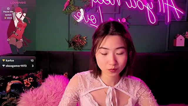 Snapshot of Runi_Asian chatting on June 2026 01:08:02 AM Runi Asian online show from June 2026 01:08:02 AM