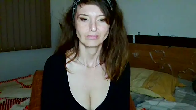 LoveElenika online show from June 2026 02:14:02 AM
