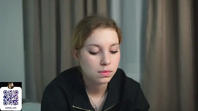 Sairallyn online show from June 2026 09:52:02 PM