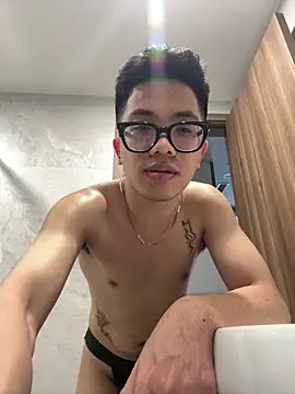 TienMinh233 online show from May 2026 10:55:01 AM