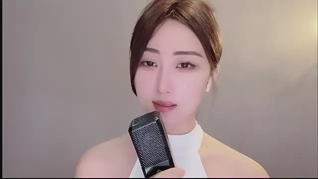 Aner333 online show from June 2026 01:09:02 PM