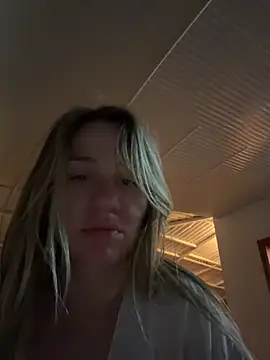 AnnaMist  online show from June 2026 06:54:02 PM