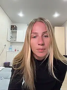 AnnaMist  online show from June 2026 03:28:02 PM