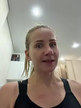 AnnaMist  online show from July 2026 04:31:01 PM
