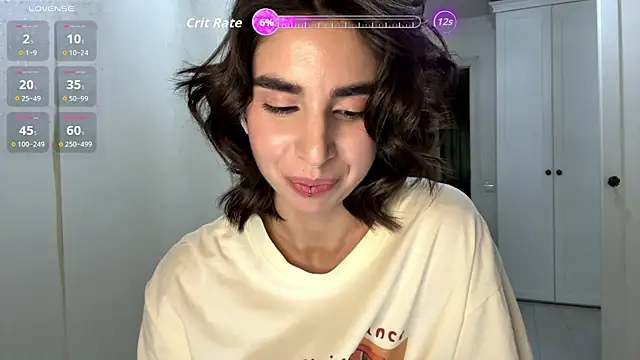 JessiaRuezga online show from June 2026 12:15:01 PM
