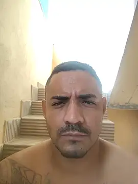 moreno lindo online show from May 2026 12:34:02 PM