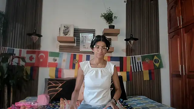 Evaa campbell online show from June 2026 12:48:01 PM