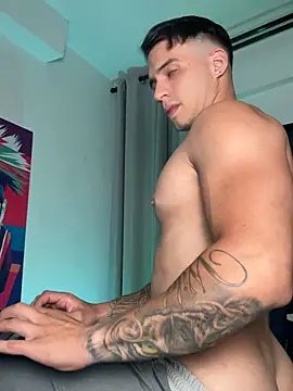 Jamess White online show from June 2026 11:38:02 PM