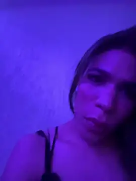 devilallonso online show from May 2026 03:46:02 AM