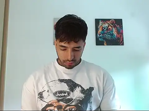 Jacobb Phoenix online show from July 2026 05:08:02 PM
