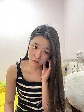 Snapshot of yu598188 chatting on June 2026 03:11:02 AM yu598188 online show from June 2026 03:11:02 AM