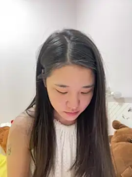 Snapshot of yu598188 chatting on July 2026 04:37:02 AM yu598188 online show from July 2026 04:37:02 AM