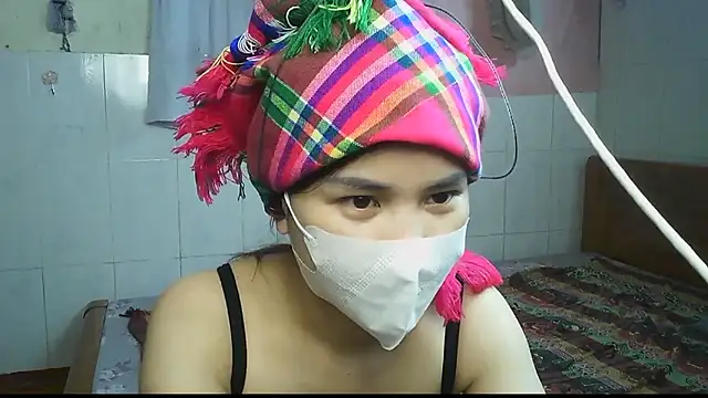 Emma 2099 online show from May 2026 12:49:01 AM