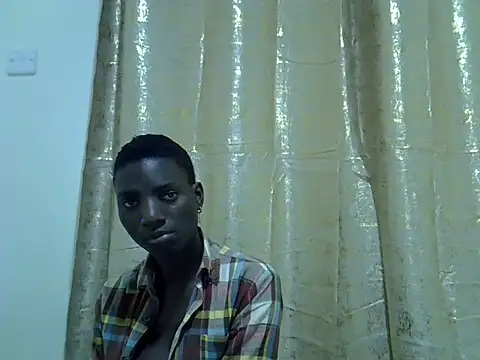 cutiebreey online show from June 2026 12:44:02 AM
