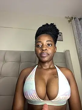 Snapshot of pretty_miss12 chatting on July 2026 10:39:01 AM pretty miss12 online show from July 2026 10:39:01 AM