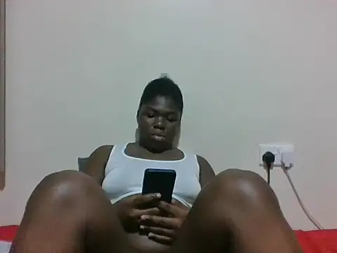Snapshot of evethegurl chatting on June 2026 09:39:01 PM evethegurl online show from June 2026 09:39:01 PM