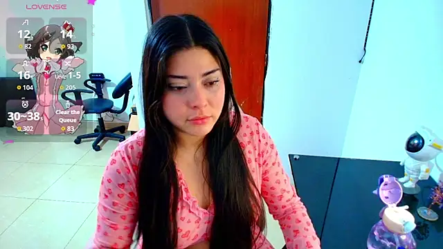 Snapshot of hanna_2026 chatting on June 2026 09:50:01 PM hanna 2026 online show from June 2026 09:50:01 PM
