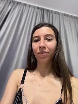 LunaWillsX online show from May 2026 06:42:01 AM