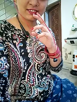ZOYA-STRIP online show from May 2026 08:42:01 AM