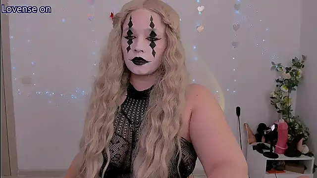 evilla brill  online show from June 2026 10:26:01 AM