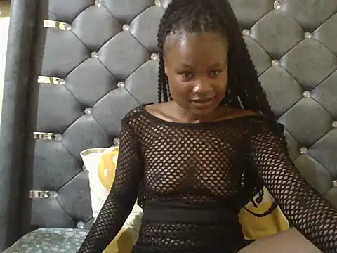 Snapshot of queenivy1 chatting on May 2026 01:50:01 PM queenivy1 online show from May 2026 01:50:01 PM