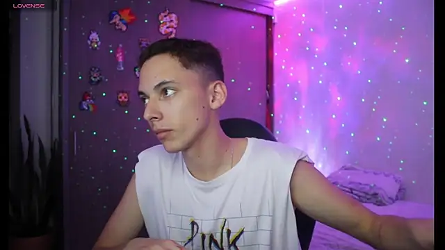 Snapshot of archi_love chatting on February 2025 07:18:01 AM archi love online show from February 2025 07:18:01 AM